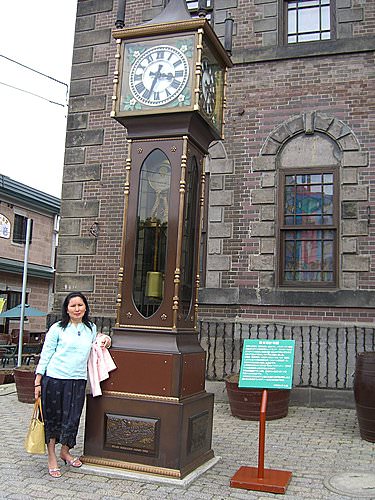 小樽古老的鐘~報時會噴氣